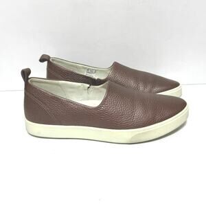 ECCO Women’s Gillian Size 6 Women’s Slip-On Sneakers Brown Pebbled Leather